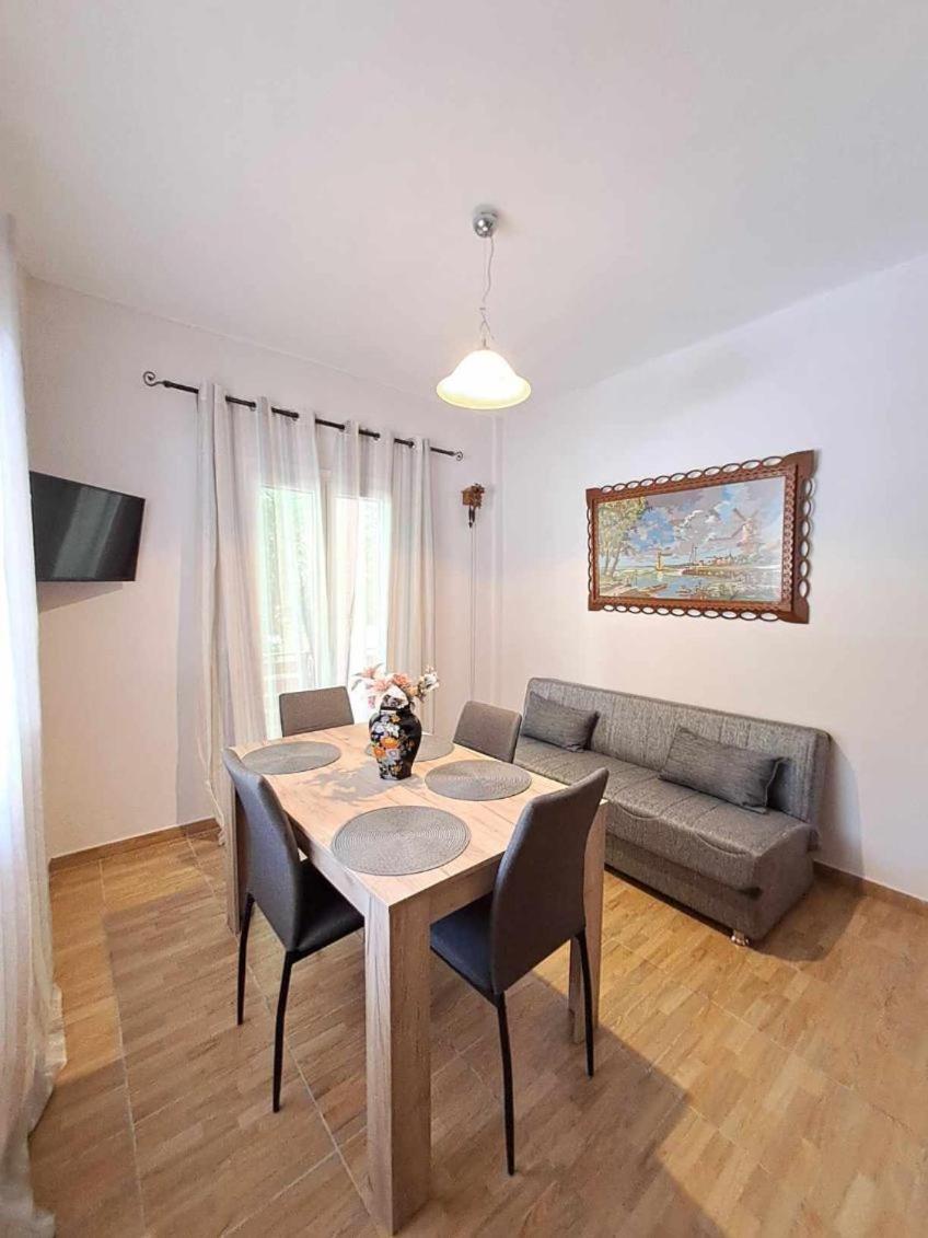 Apartment Ilias *